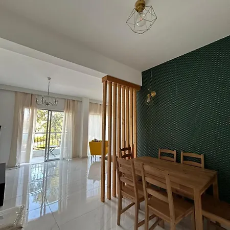 Lejlighed Modern 3br Family In Quiet Drosia With Balcony Larnaca
