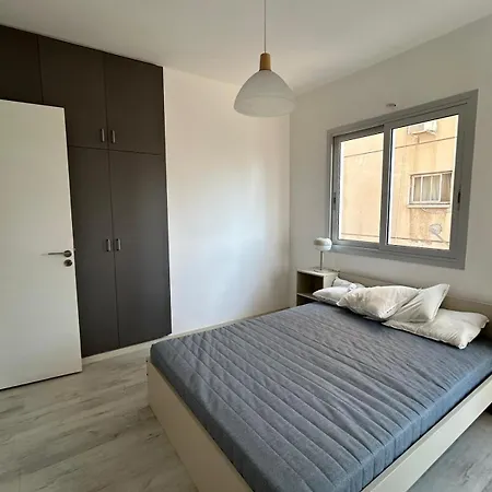 Modern 3br Family In Quiet Drosia With Balcony Apartment