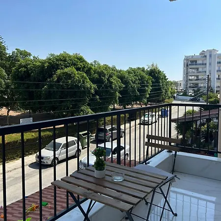 Modern 3br Family In Quiet Drosia With Balcony